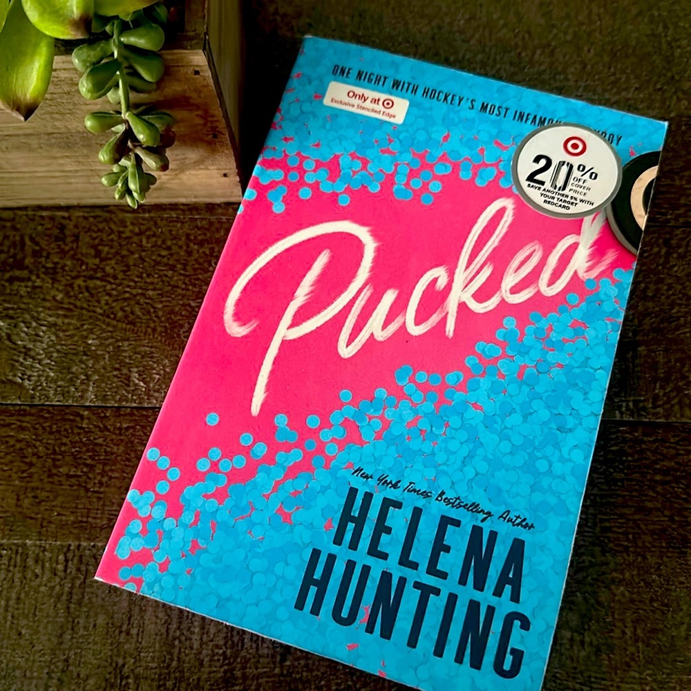 Book- Pucked
Author- Helena Hunting